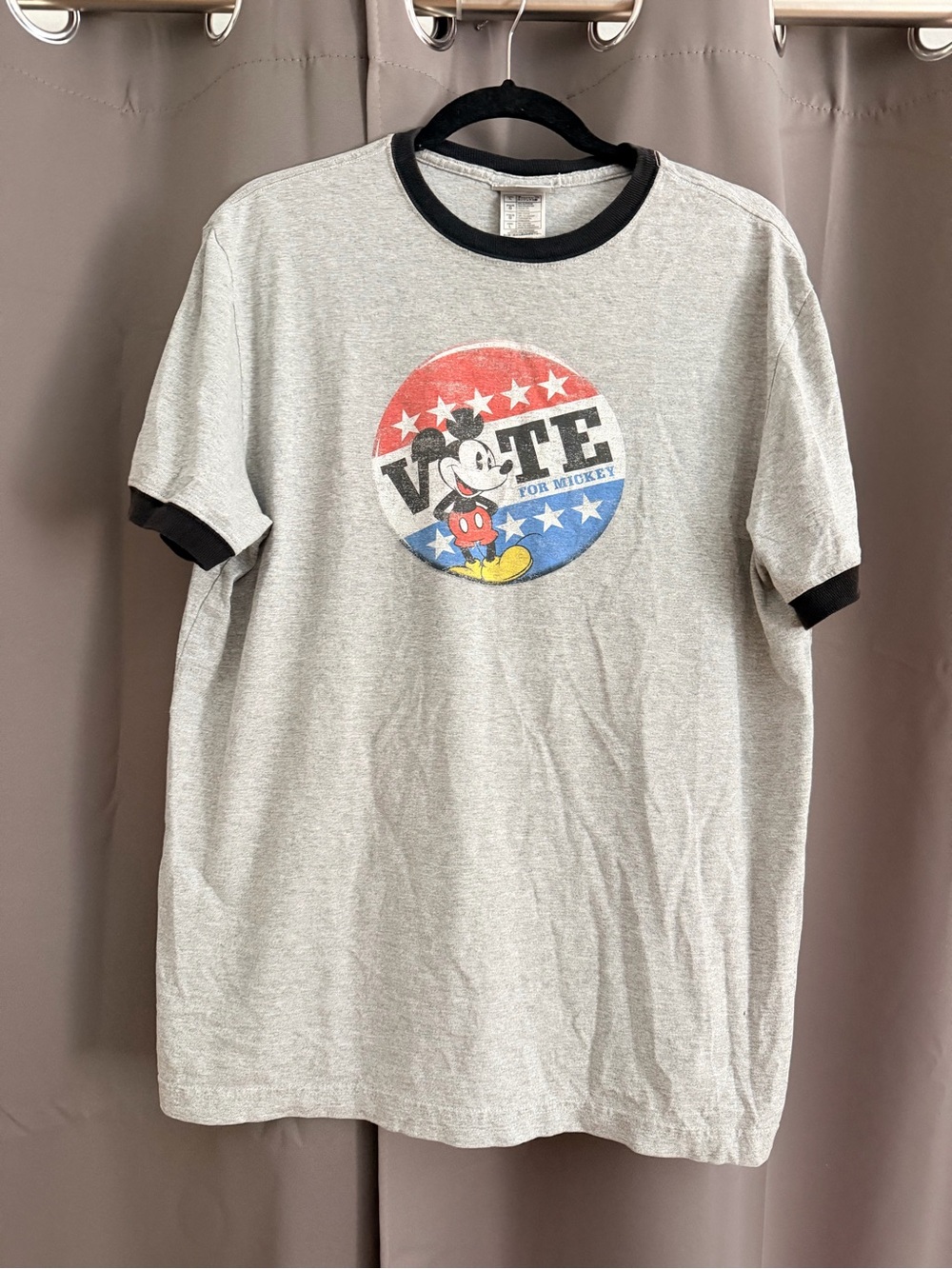 Vintage Disney Vote for Mickey size L